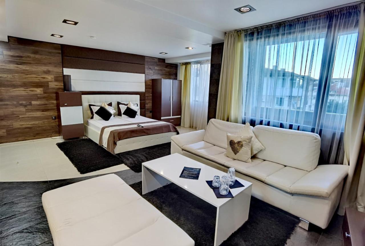 Hotel Acktion Shumen Esterno foto