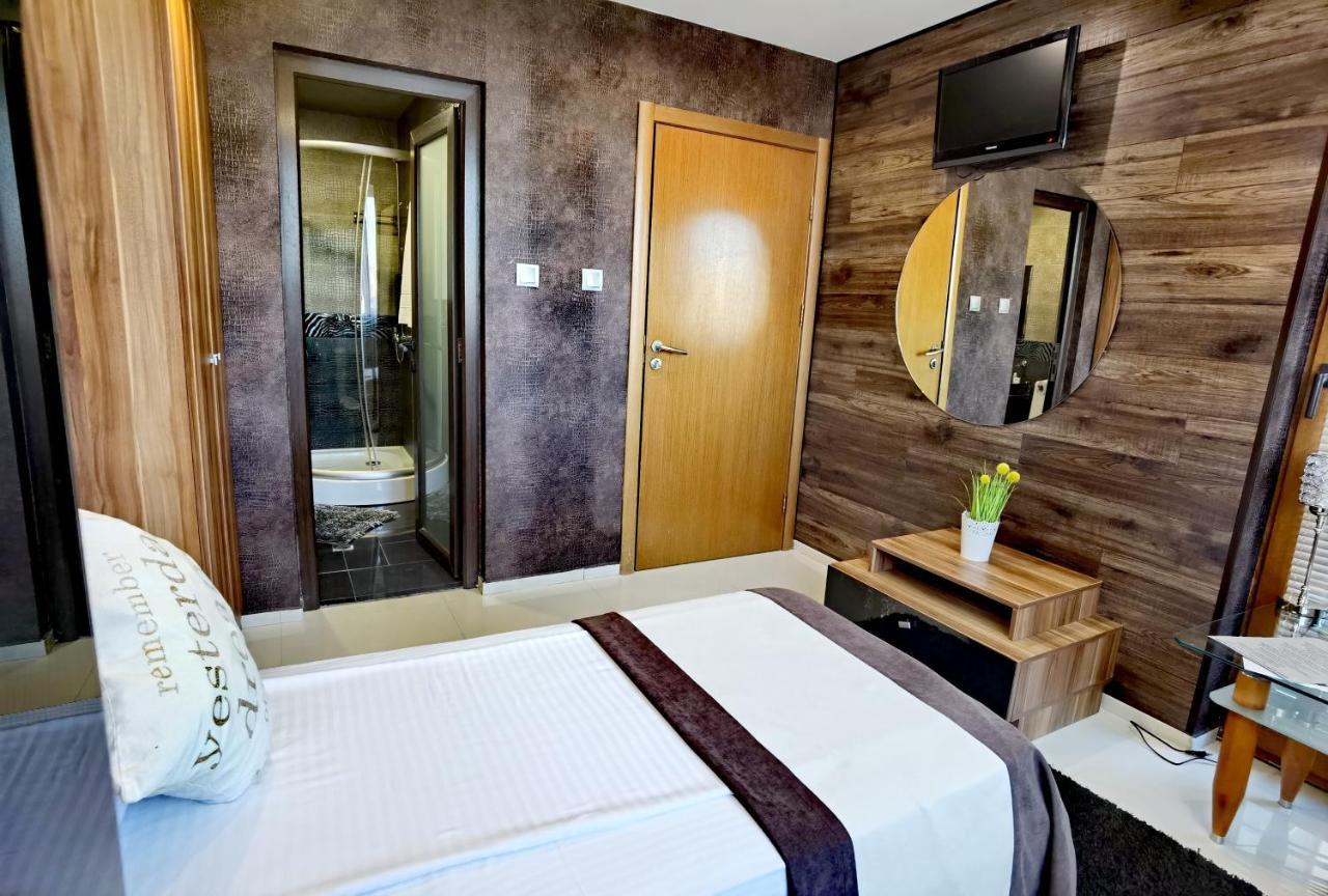 Hotel Acktion Shumen Esterno foto