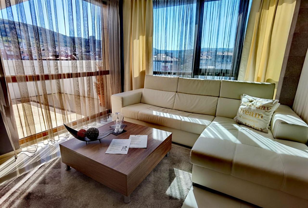 Hotel Acktion Shumen Esterno foto