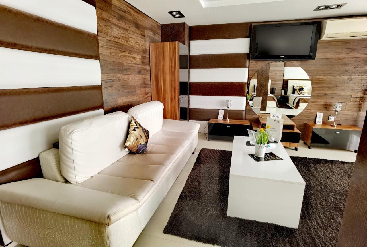 Hotel Acktion Shumen Esterno foto