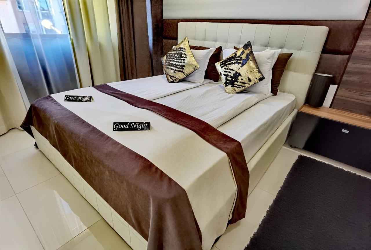 Hotel Acktion Shumen Esterno foto
