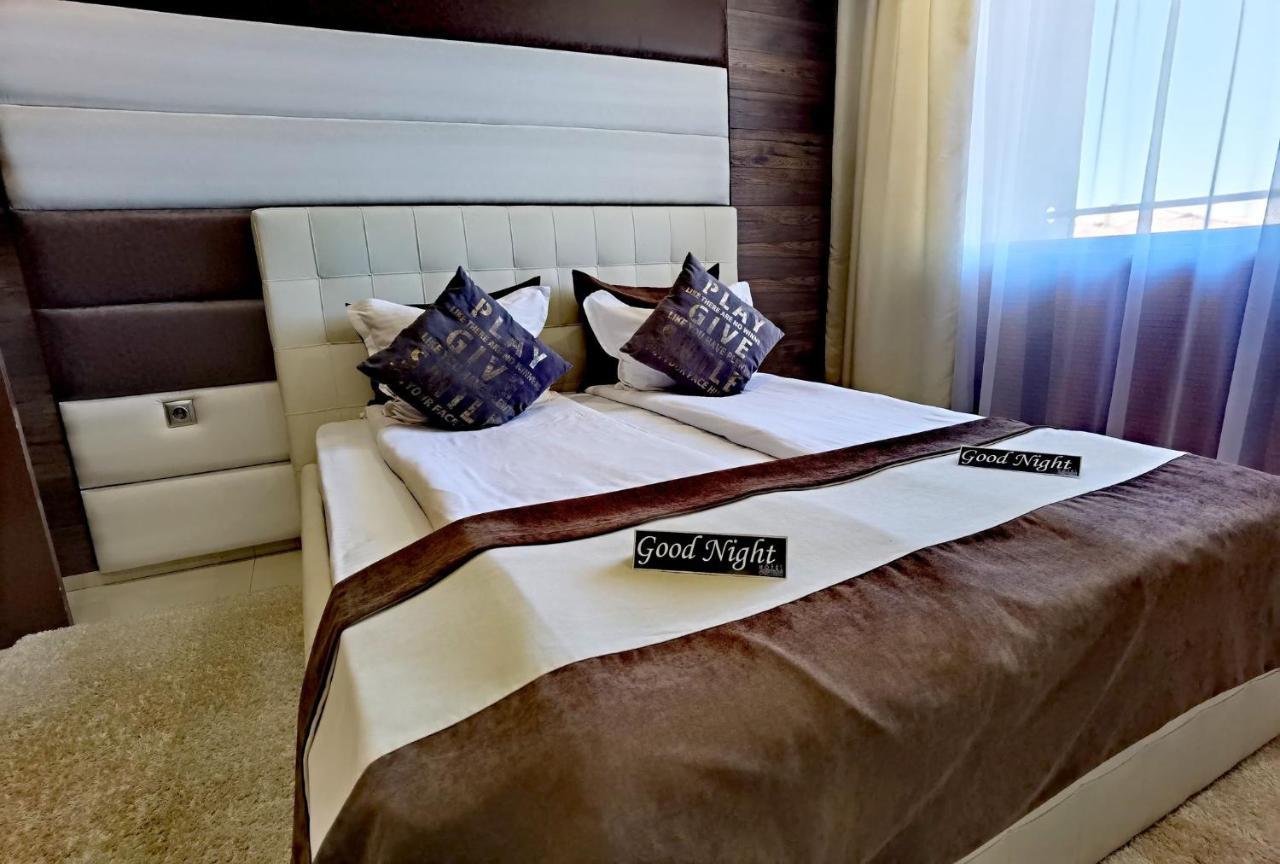 Hotel Acktion Shumen Esterno foto