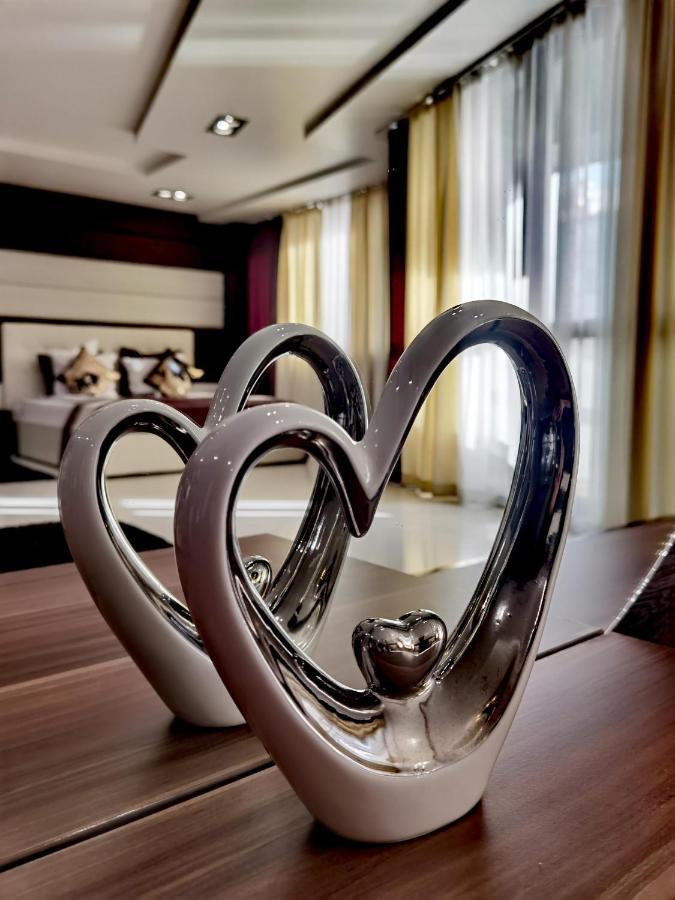 Hotel Acktion Shumen Esterno foto