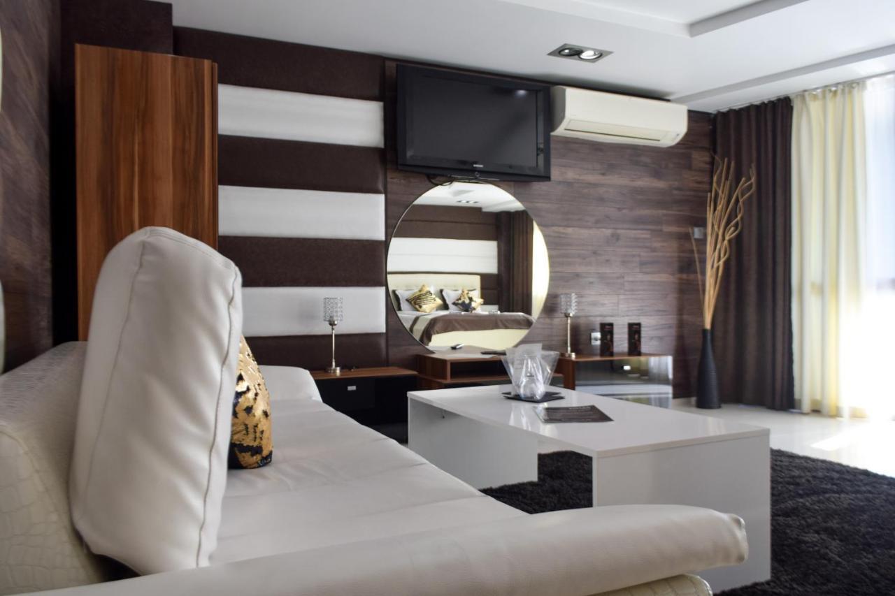 Hotel Acktion Shumen Esterno foto